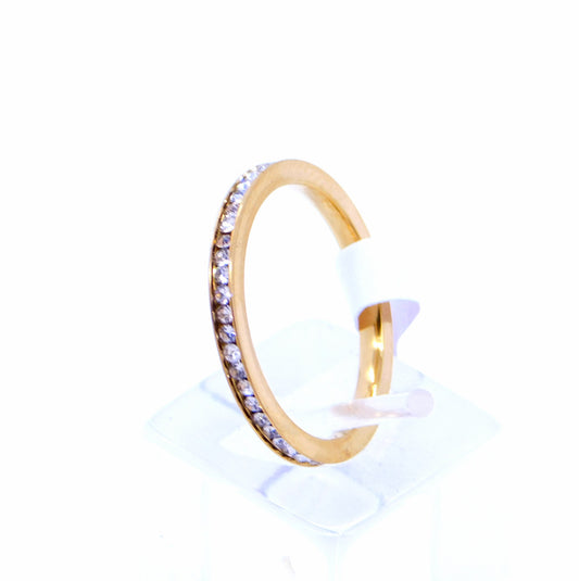 Ατσάλινο δαχτυλίδι με στρας μέγεθος 18 AT2593